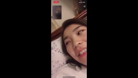 文件 騷貨正妹被渣男騙視訊電愛視頻流出1