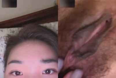 騷貨正妹被渣男騙視訊電愛視頻流出2