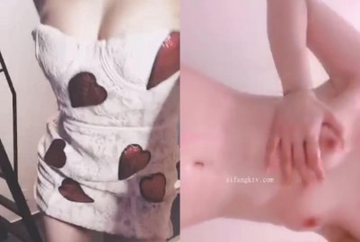 極品反差婊兩位漂亮妹子自拍福利流出