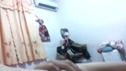 (超清自拍)淫蕩女友再度騎乘位出擊!!淫穴濕搭搭囉!