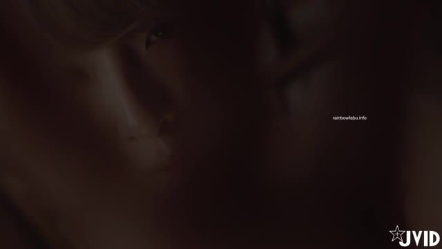 『首發~黎菲兒首本不穿衣服』#撕開的快感~!!不是很愛敲碗，叫我不要穿衣服~一群色胚~『賞』你個痛快~!!!