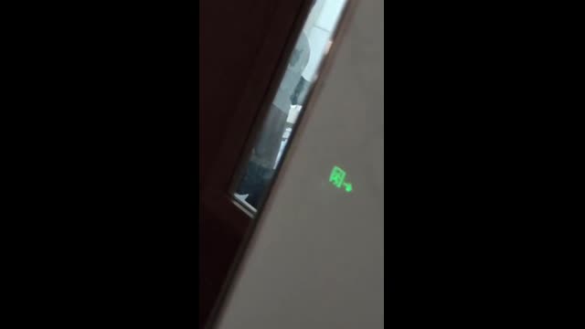 教室第一排初中生doi