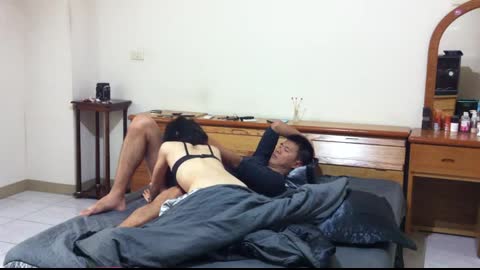 台灣情侶自拍 背景音樂有點吵