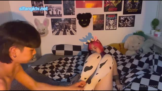 Onlyfans - Elle iren 乳妹晃奶