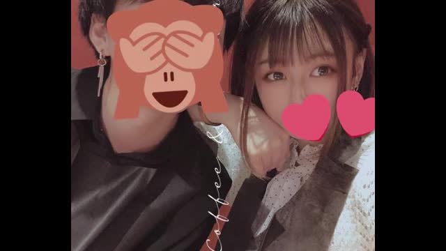 背著男友偷吃外食