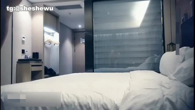 杏友修車_和歐陽娜娜神似的校花妹子為了賺零花，下海兼職約啪，長的清純內裡騷氣～